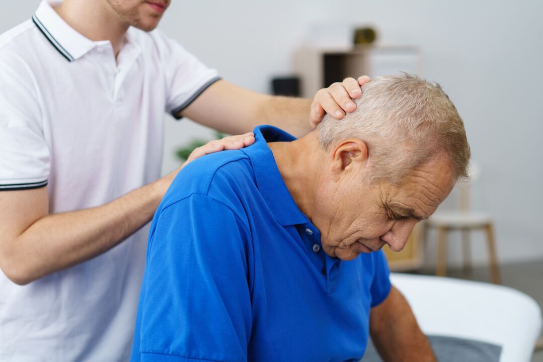 Terápiás gyakorlatok a nyaki osteochondrosis oktatójának felügyelete mellett